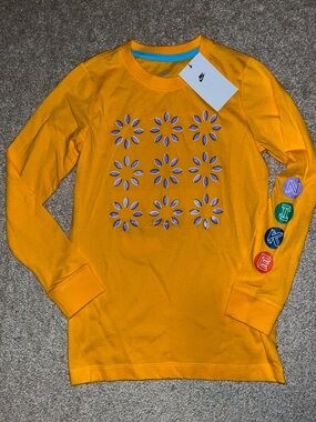 NWT Nike Girls Long-Sleeve Tee with Purple Flower Cutouts sz Small